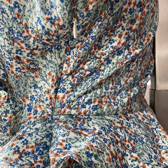 Lush NWT Dress Wrap Blue Tie Back with Ruffles Floral Size Small S - Picture 10 of 17